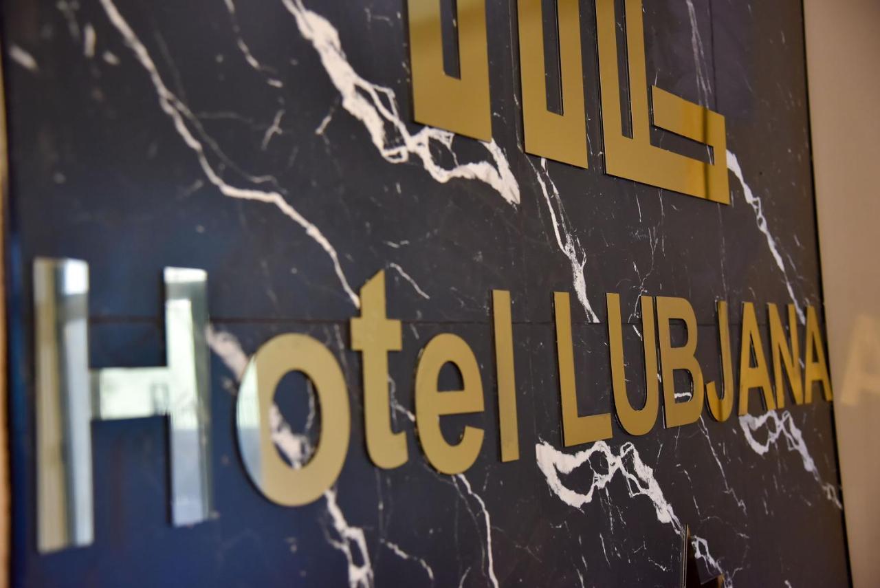 Hotel Lubjana ドゥラス エクステリア 写真