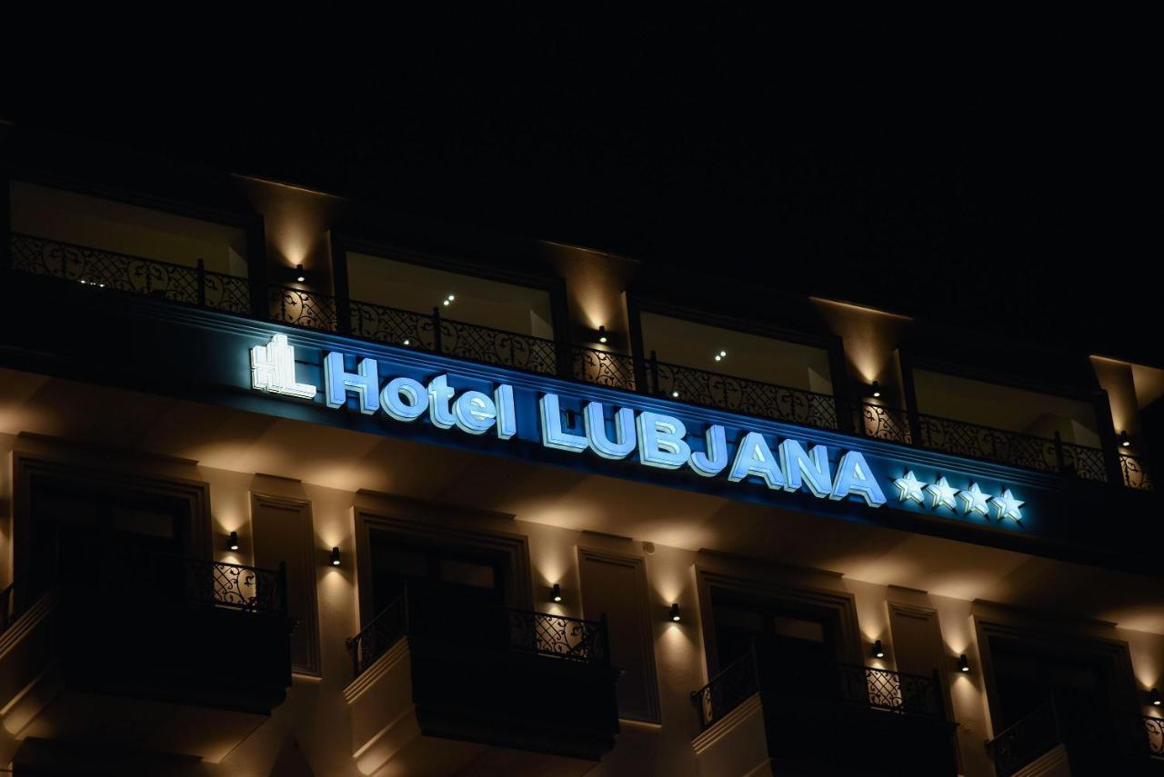 Hotel Lubjana ドゥラス エクステリア 写真
